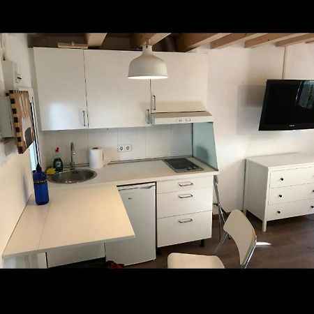 Mini Piso Con Escaleras Leilighet Barcelona Eksteriør bilde